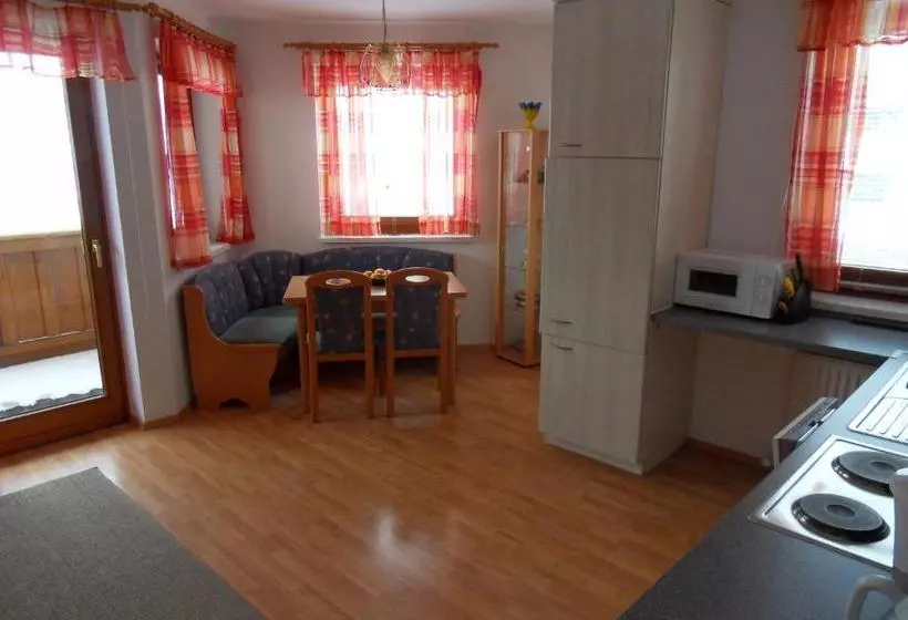 هتل Alpin Appartements
