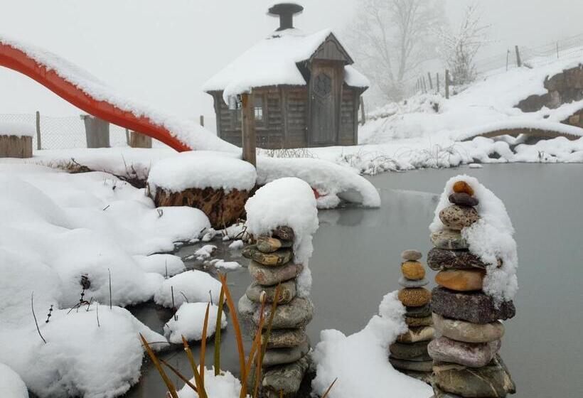 Отель Bioferienhof Brückler