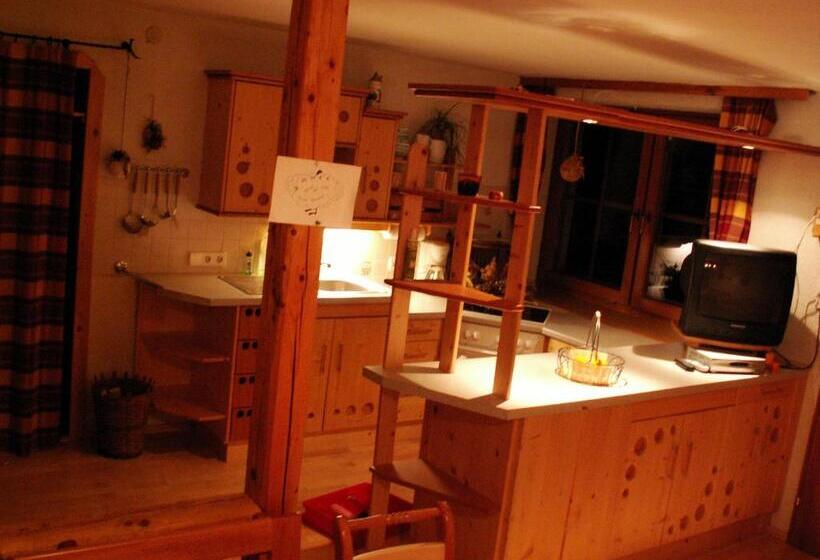 Отель Bioferienhof Brückler