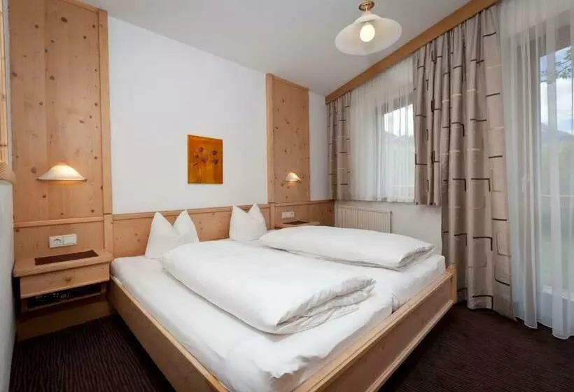 هتل Ferienhaus Auer