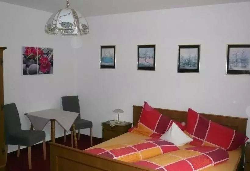 ホテル Haus Bergfreund