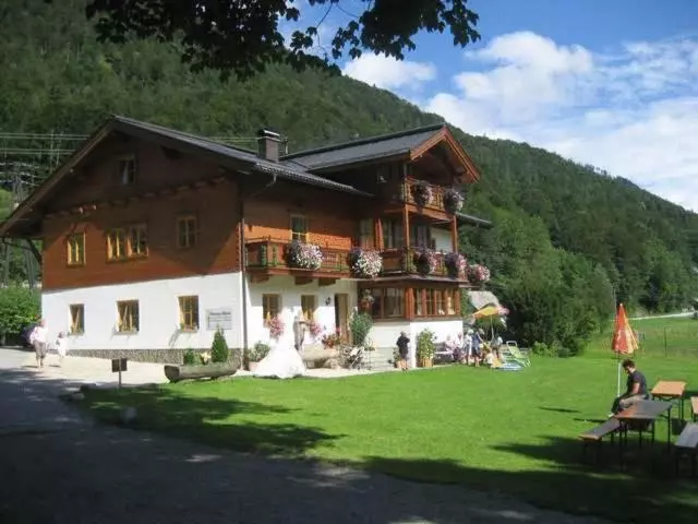 Hotelli Haus Hirschpoint