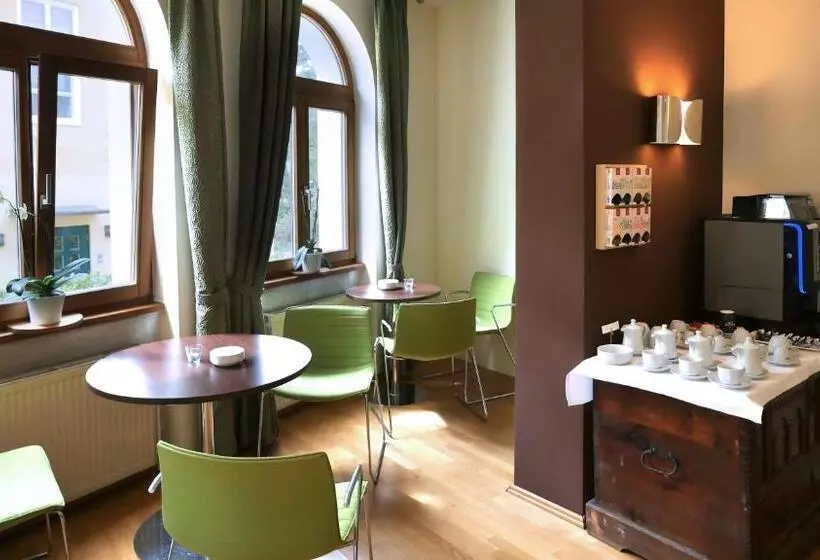 ホテル Villa Rückert