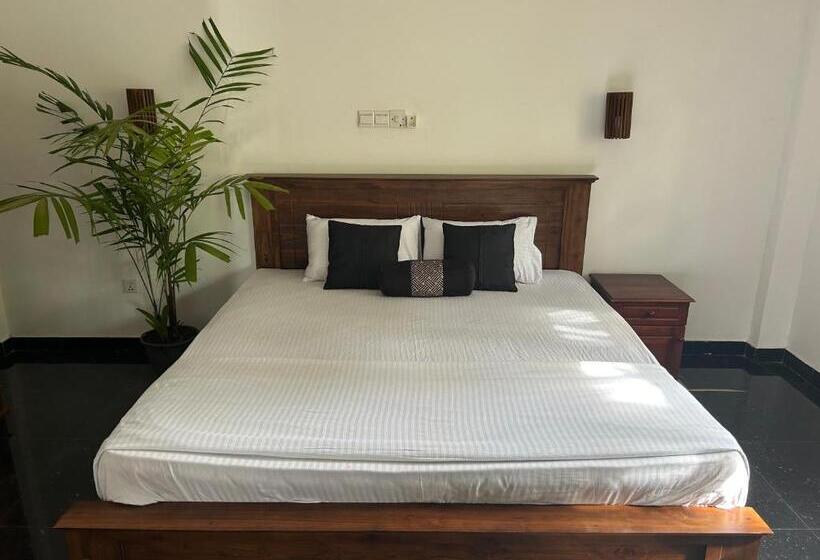 فندق صغير Why Not Mansion