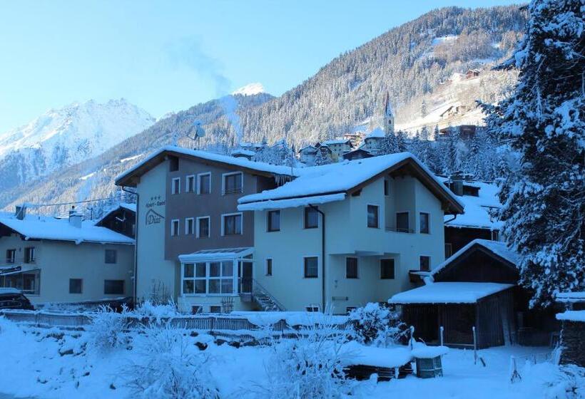 تختخواب و صبحانه Garni Dias