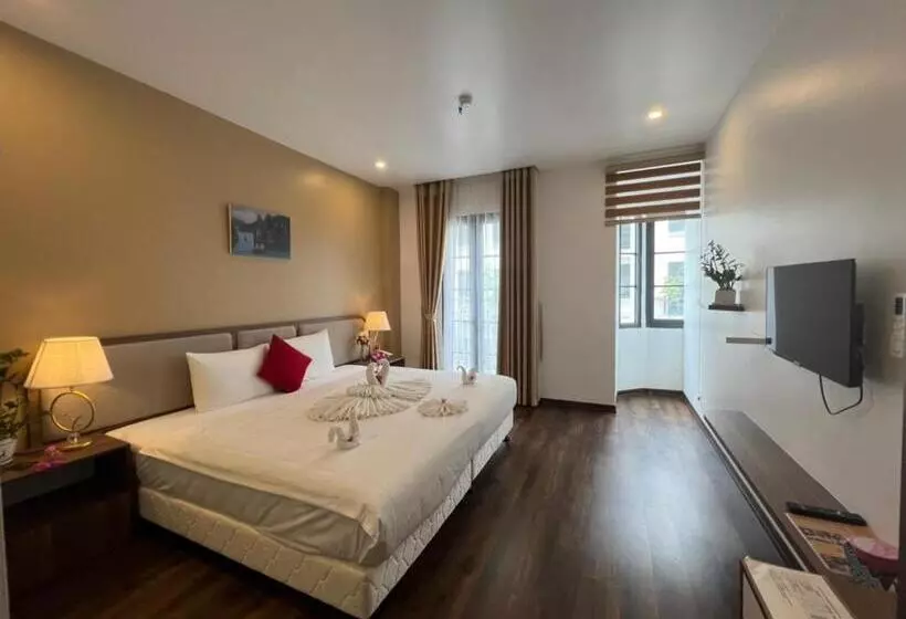 هتل Khách Sạn Lantana Hạ Long