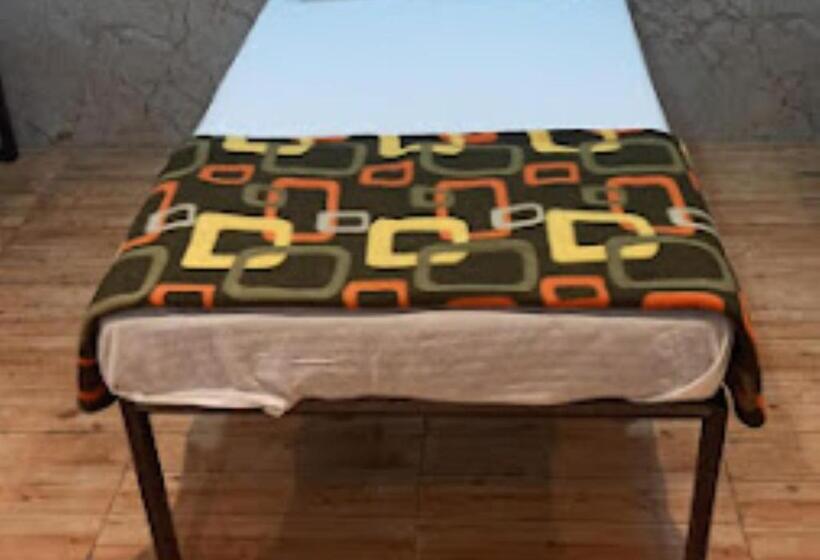 Hotelli New Delhi Jalgaon