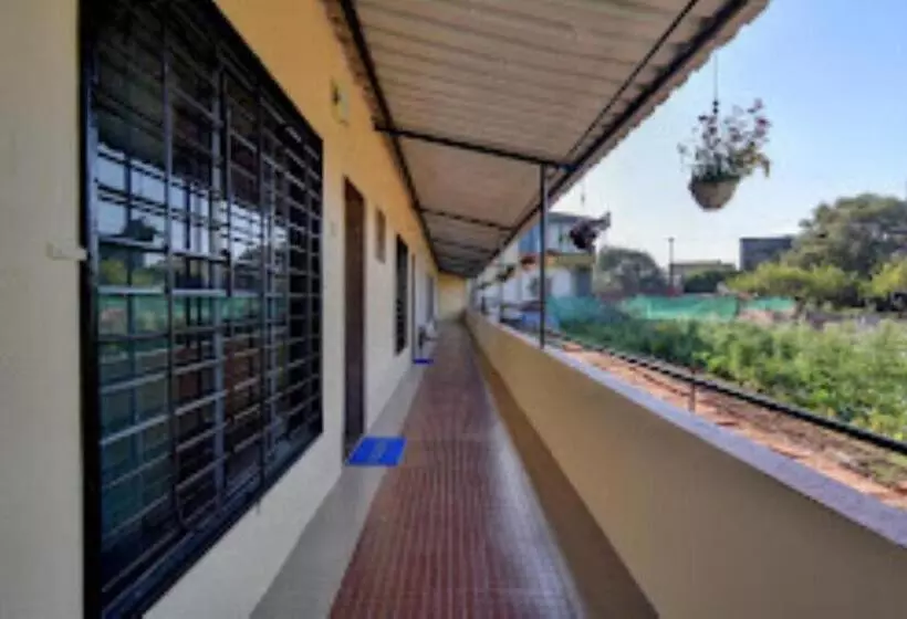 Hotelli Prashant Cottages Mahabaleshwar