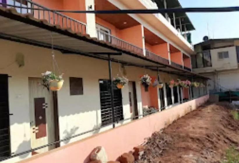 Hotelli Prashant Cottages Mahabaleshwar