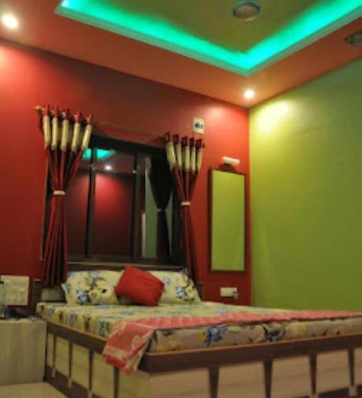 호텔 Shridhar Residency Devgad