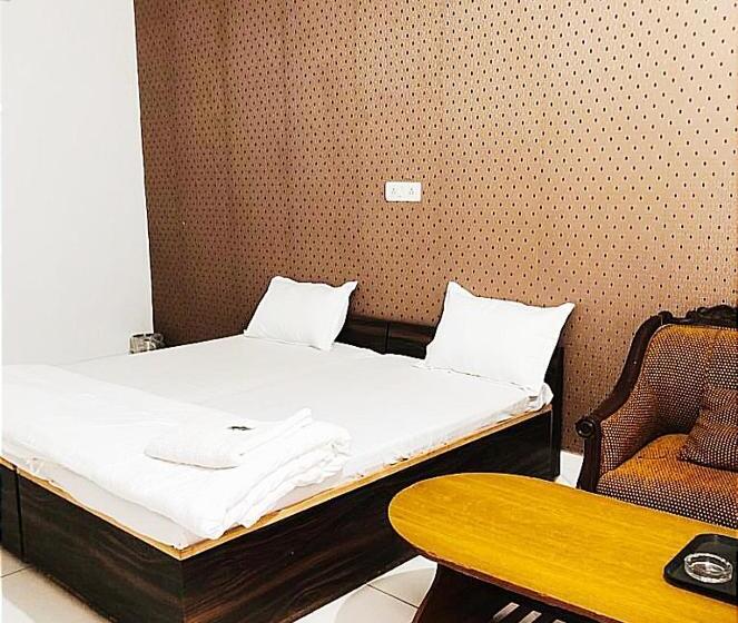 هتل The Garden By Sky Group Special For Families, Couples, Corporate, Groups