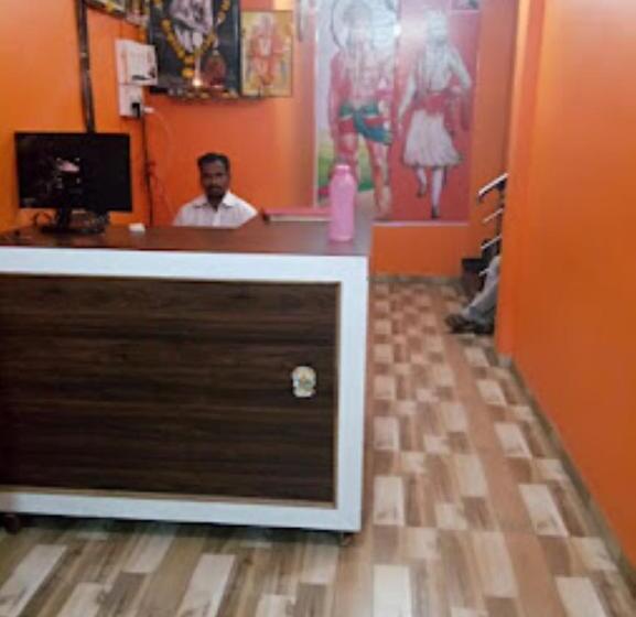 Отель Tuljai Lodge, Tuljapur