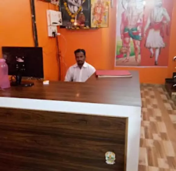Hotelli Tuljai Lodge, Tuljapur