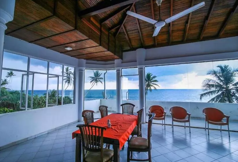 Hotelli Wewala Beach