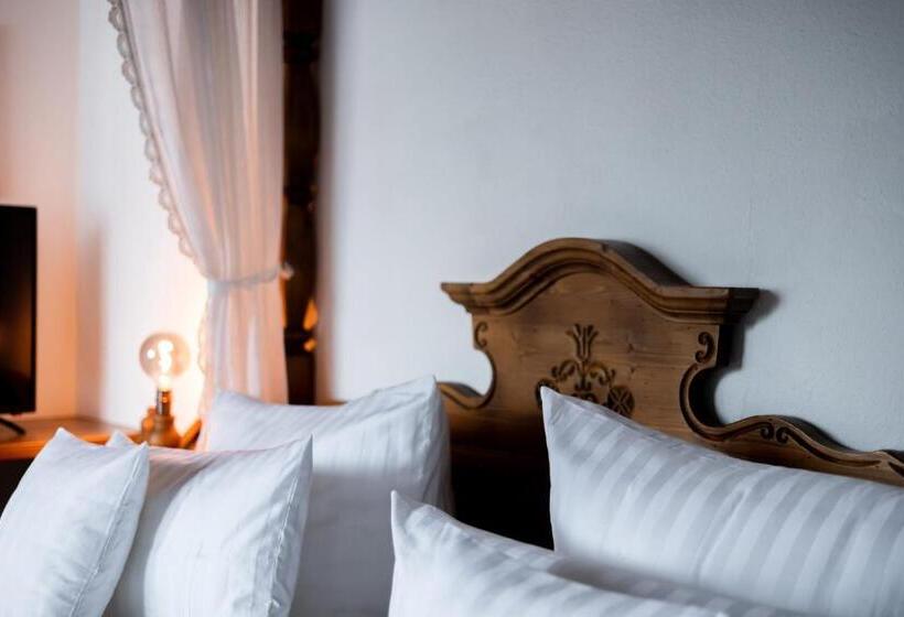 ホテル Zum See, Titisee