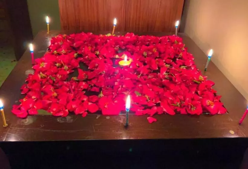 Mauji S Villa Hotel & Guest House