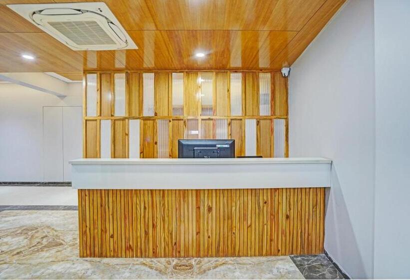 Oyo Hotel Shiv Plaza