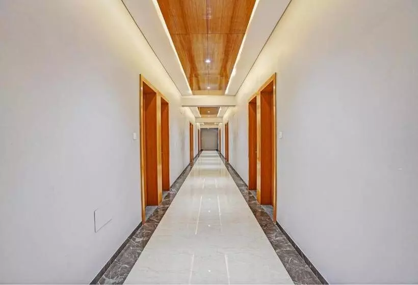 Oyo Hotel Shiv Plaza