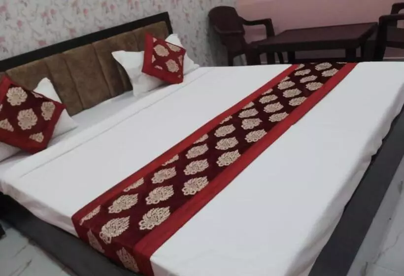 ペンション Baba House& Home Stay