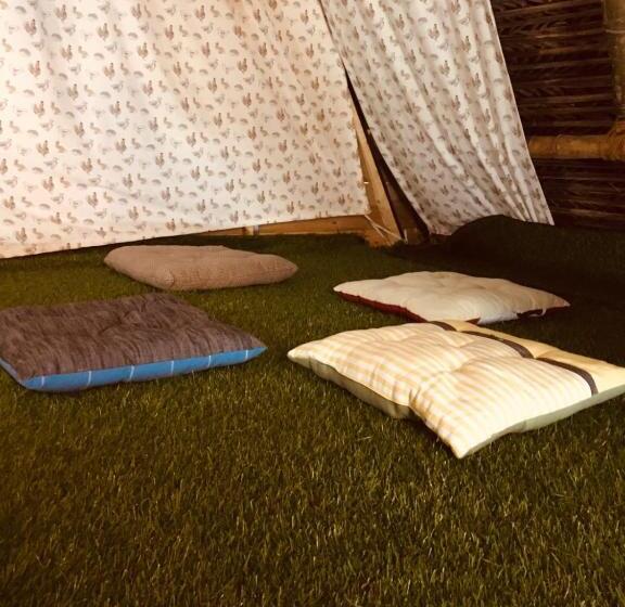 پانسیون Bamboo Veedu