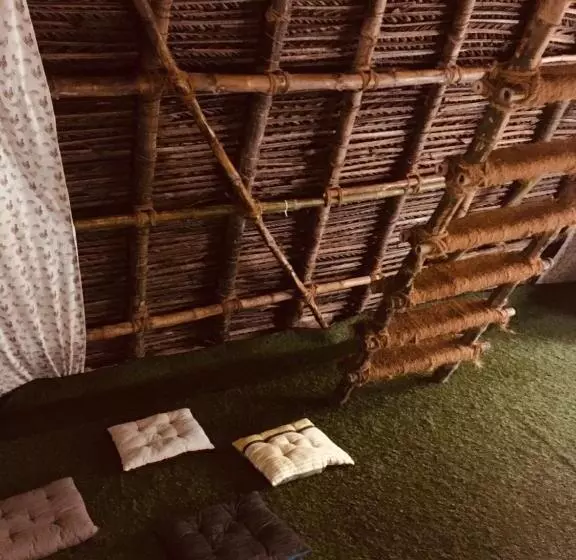 ペンション Bamboo Veedu