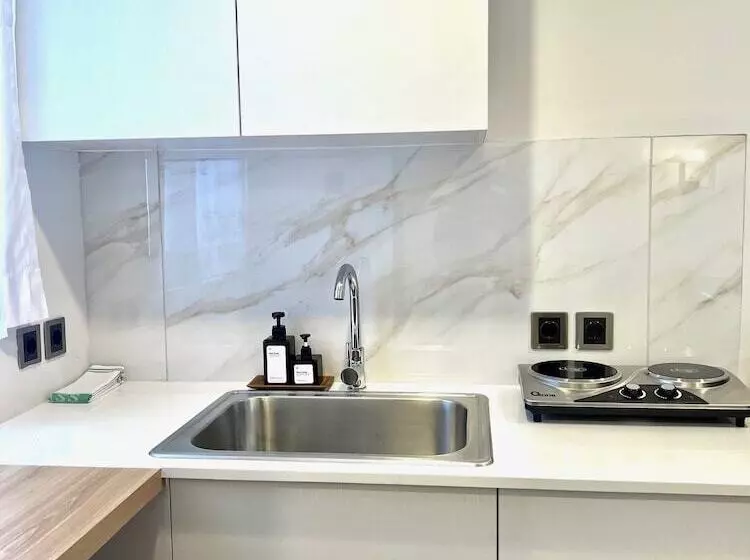 Majatalo Charlie Guest House