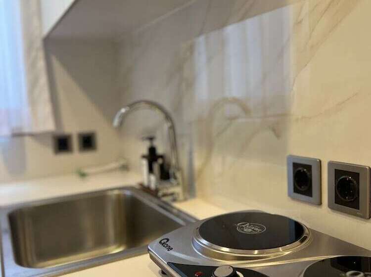 펜션 Charlie Guest House