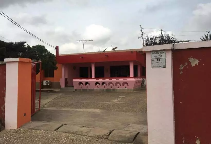 پانسیون Obiba J.k Guest House