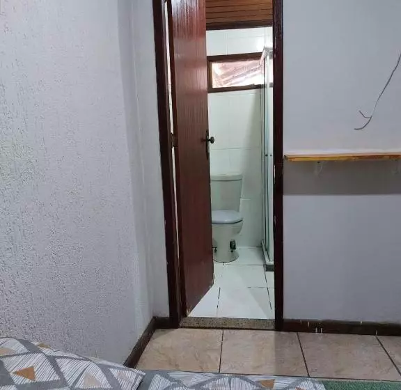 Majatalo Casa De Praia Agua De Coco