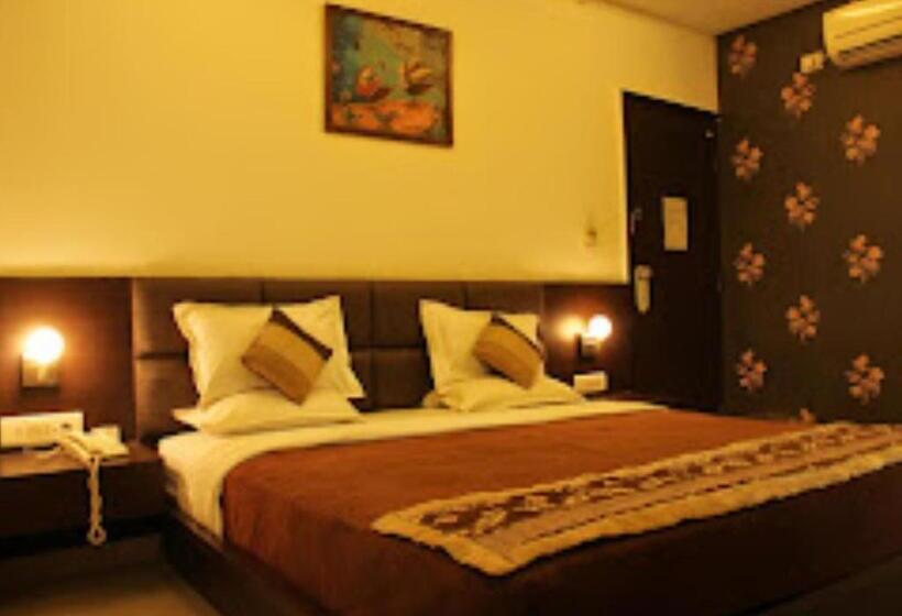 Swagstay Hotel Woodlands Nagpur