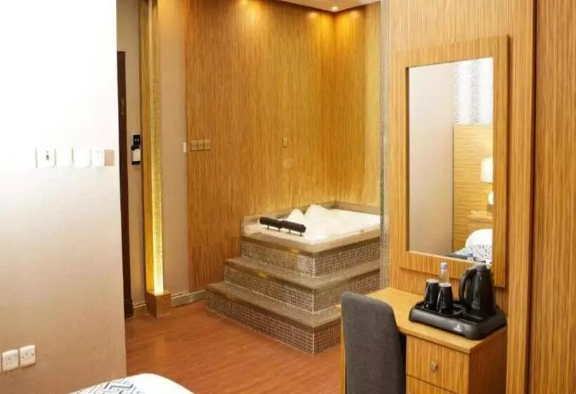 فندق باليت كريدي الفاخر Palette Luxury Credi