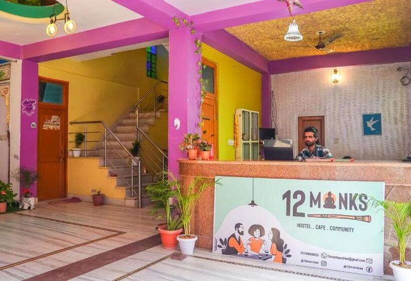 12 Monks Hostel Pushkar