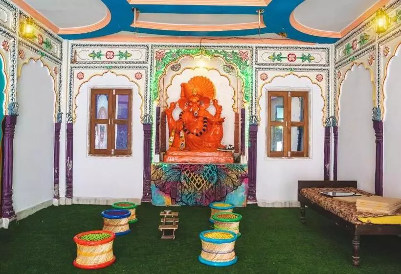 12 Monks Hostel Pushkar