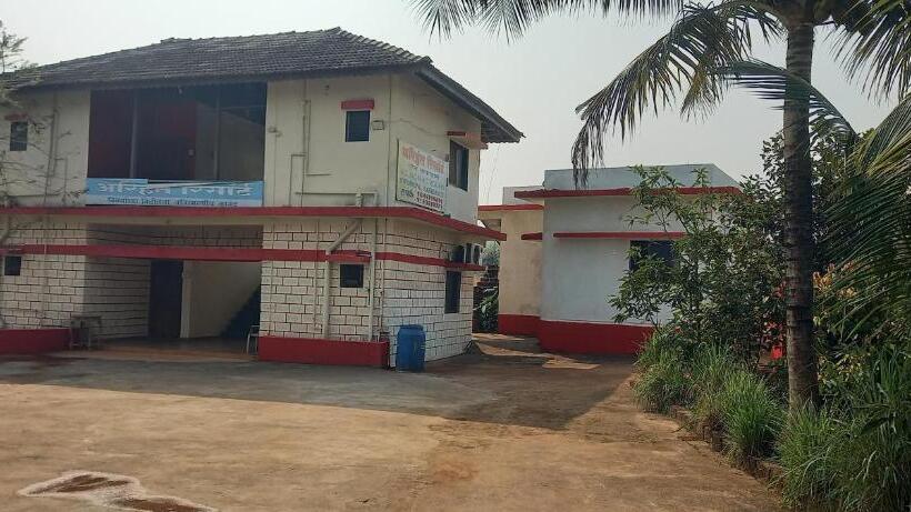 Bed and Breakfast Arihant Resort