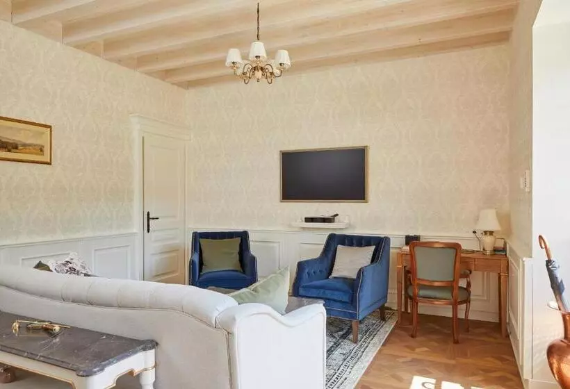 ベッドアンドブレックファースト Château Et Relais De Clotte