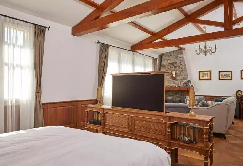 ベッドアンドブレックファースト Château Et Relais De Clotte