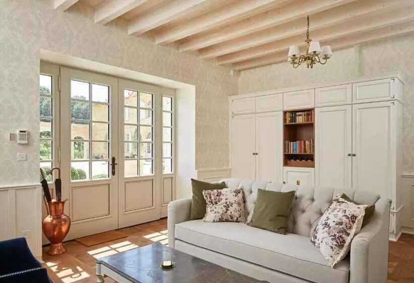 ベッドアンドブレックファースト Château Et Relais De Clotte
