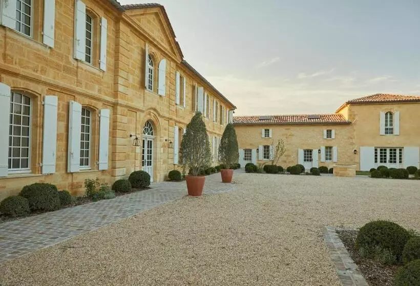 ベッドアンドブレックファースト Château Et Relais De Clotte