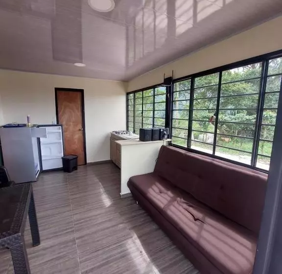 Aamiaismajoitus (B&B) Glamping El Mirador