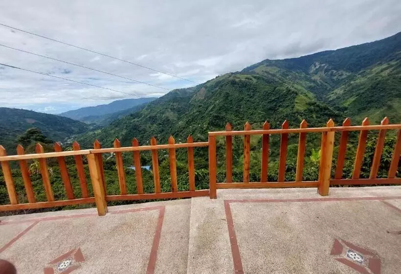 Aamiaismajoitus (B&B) Glamping El Mirador