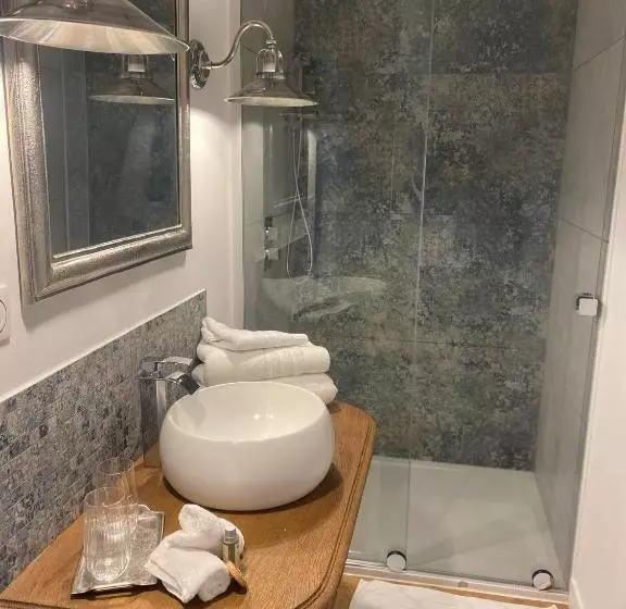 ベッドアンドブレックファースト Le Domaine Des Trois Chênes