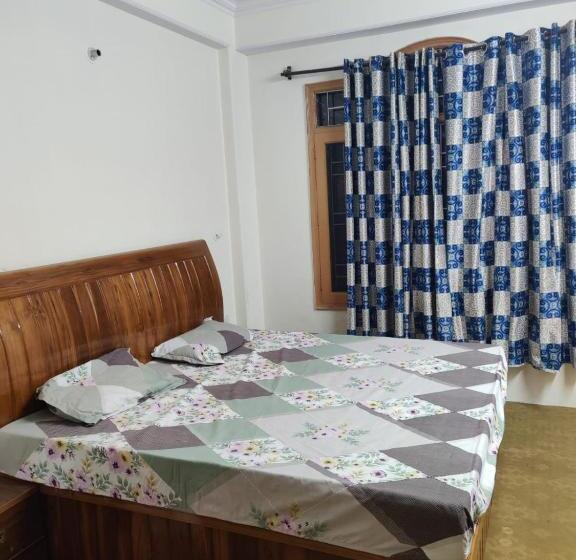 Bed and Breakfast Urgian Niwas