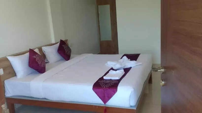 Hotelli Amulya Regency