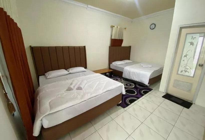ホテル Brilliant Homestay Dieng Redpartner
