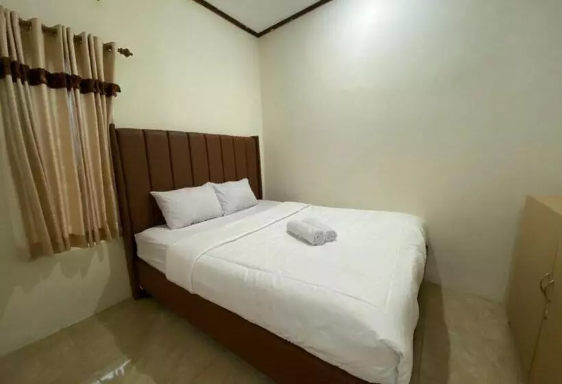 ホテル Brilliant Homestay Dieng Redpartner