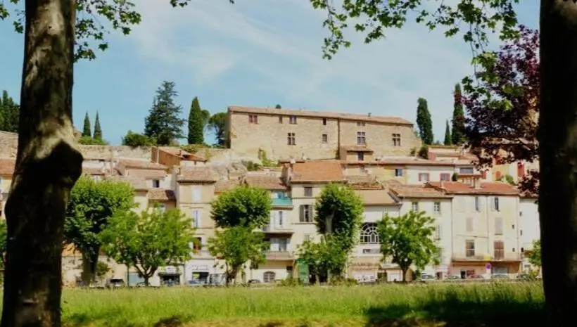 ホテル Chambre D Hôtes En Roulotte
