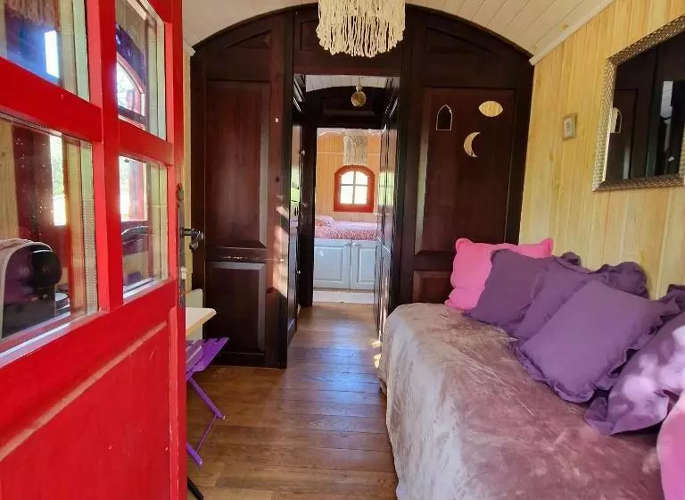 ホテル Chambre D Hôtes En Roulotte