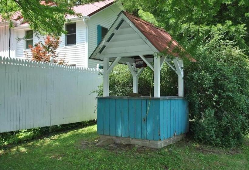 Hotel Charming Farmhouse On Working Red Haven Farm