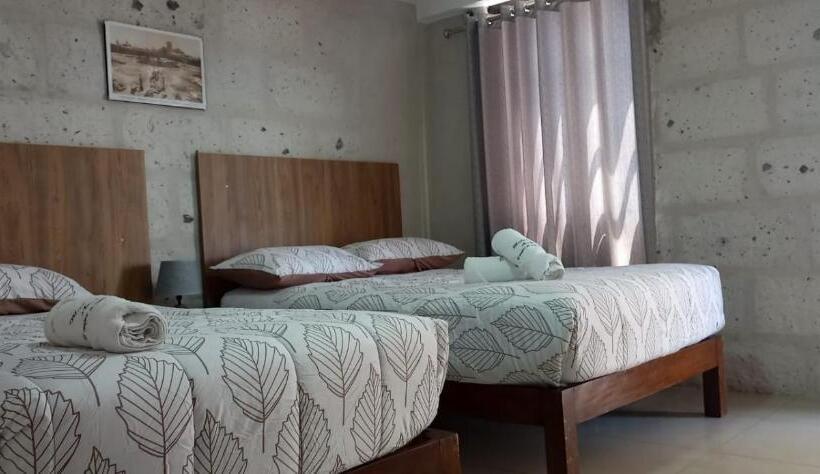 בית מלון כפרי Mutua Fap