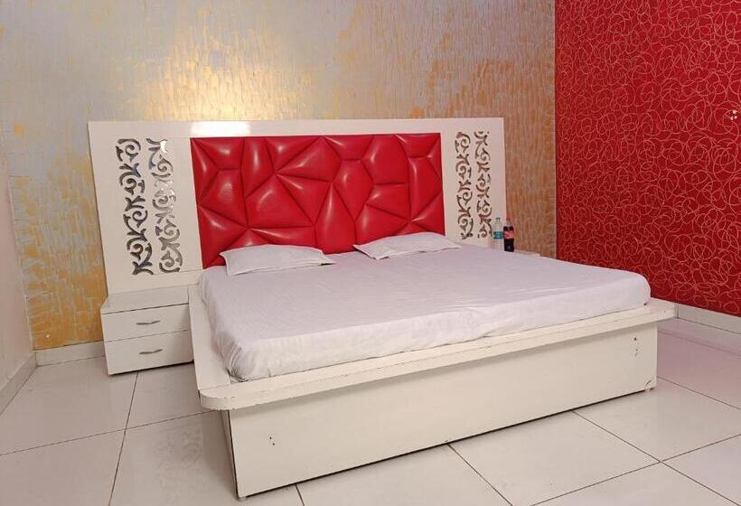 Hotel Nk Residency & Guest House